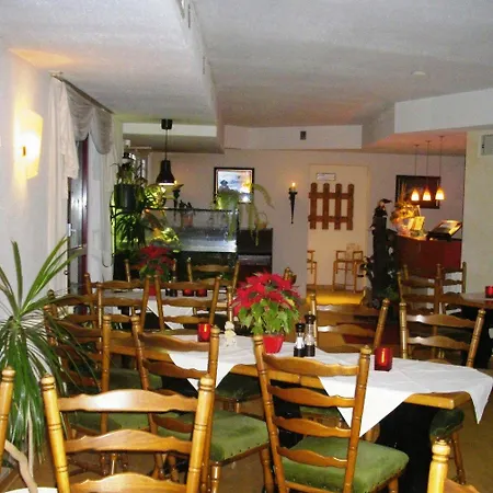 Ξενοδοχείο με διαμερίσματα Waldhotel Rennsteighoehe 3*