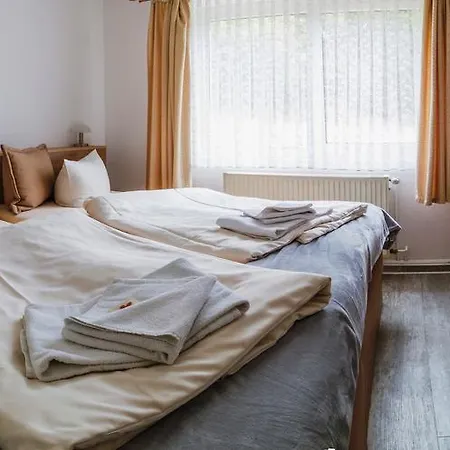 Waldhotel Rennsteighoehe Ξενοδοχείο με διαμερίσματα Frauenwald