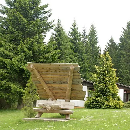 Waldhotel Rennsteighoehe מלון דירות